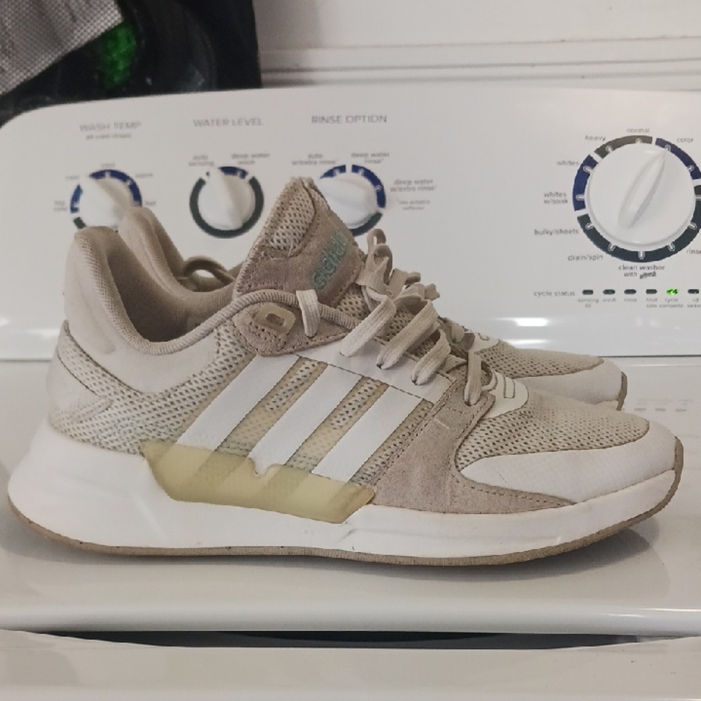 Adidas Cream Parley Runner